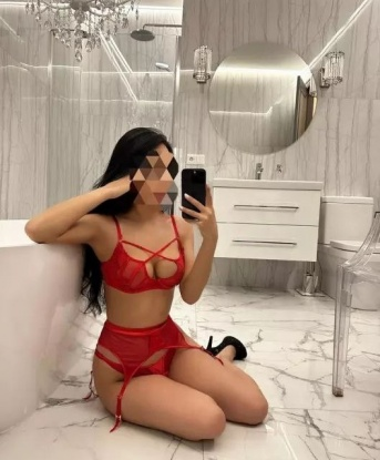 Арина, 23 года, 3 размер груди